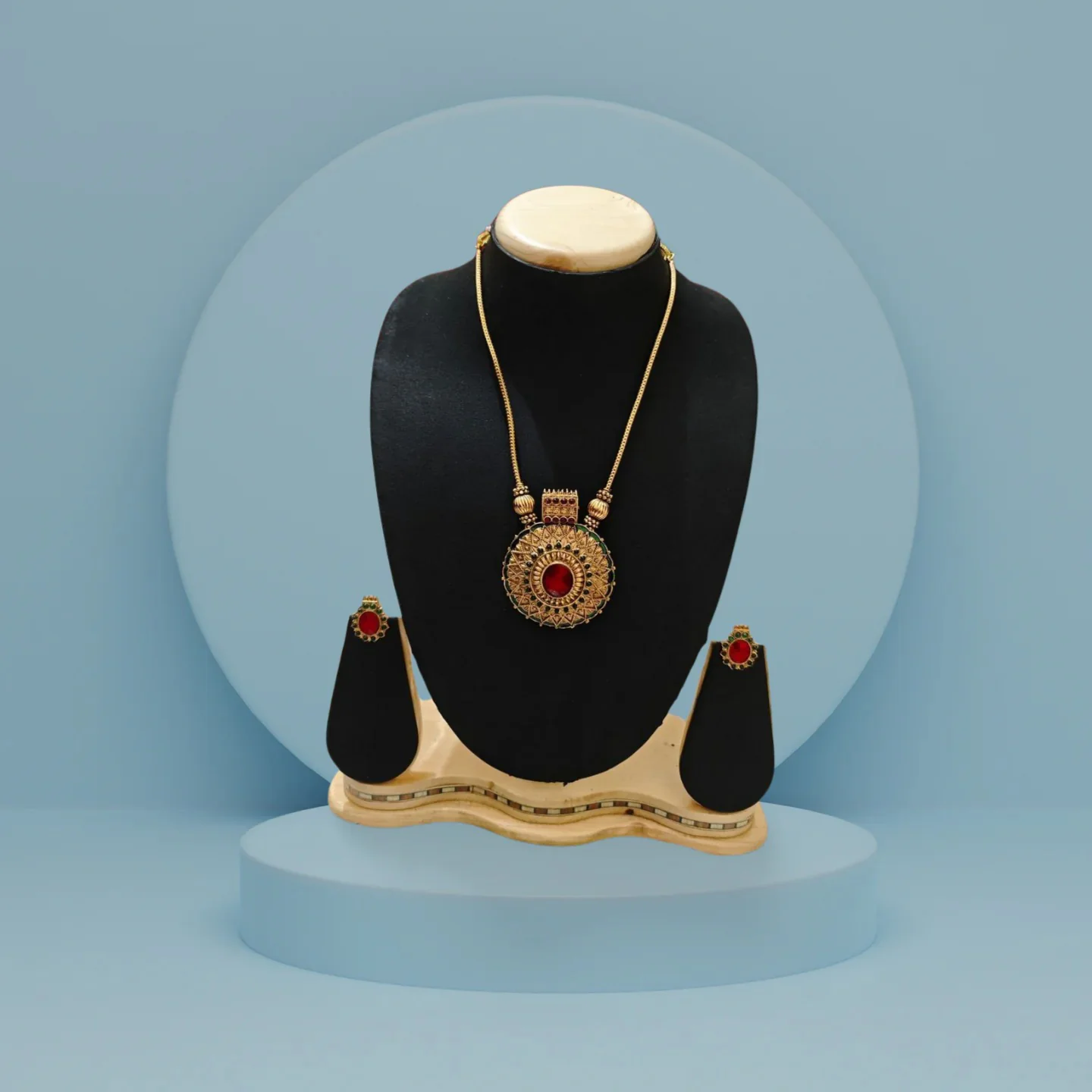 Non Temple Short Necklace