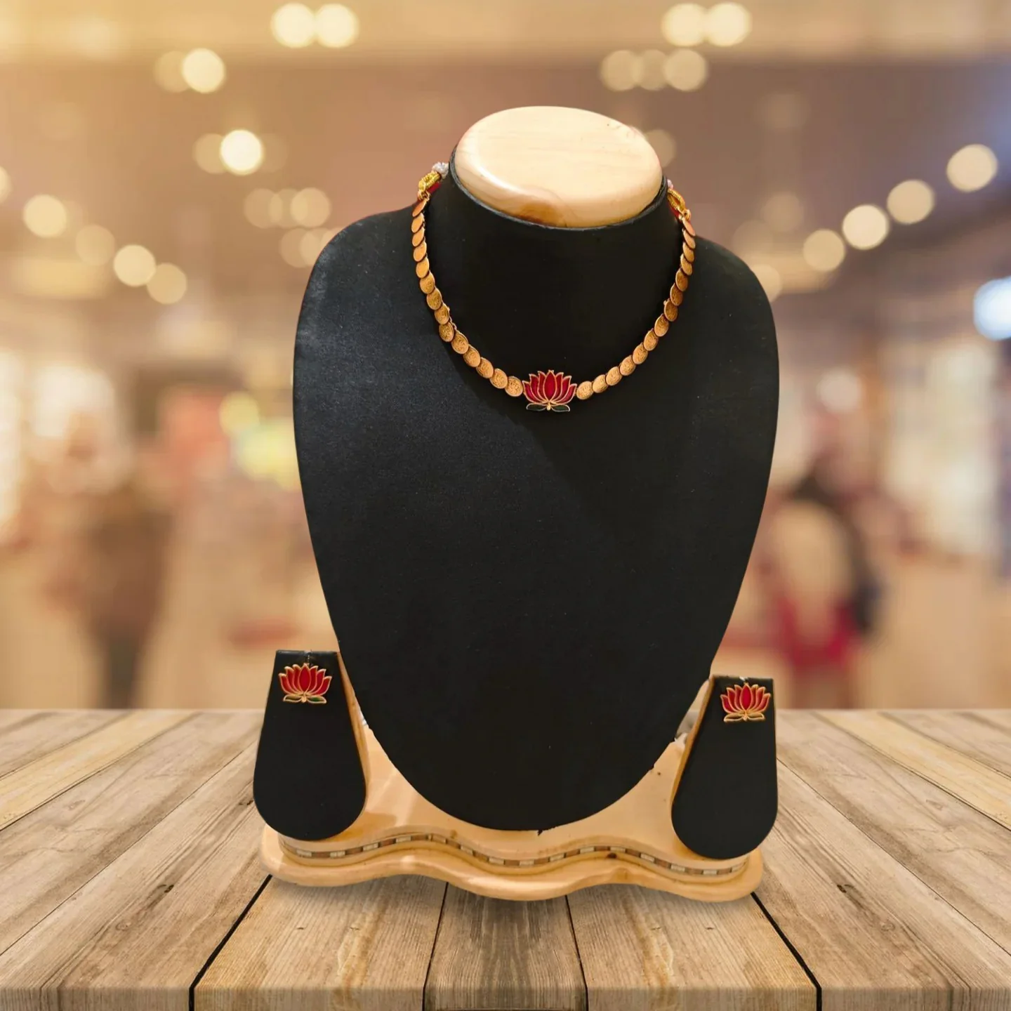 Coin Lotus Short Haram